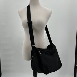 Lesportsac Black Front Flap Adjustable Strap Messenger Bag